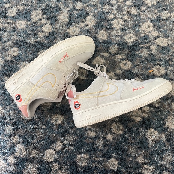 Women’s Nike Air Force 1 07 Low Leather Synthetic Coconut Milk - Picture 11 of 11